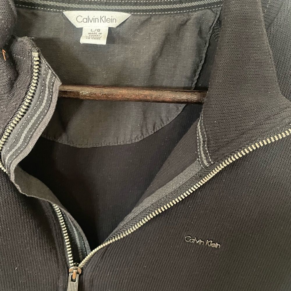 CK black pull over - Picture 3 of 3